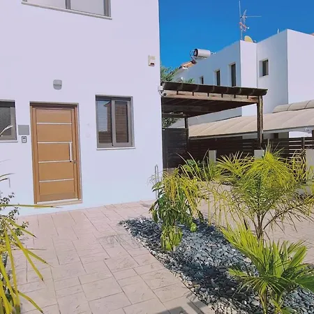 Casa Palmera Villa *